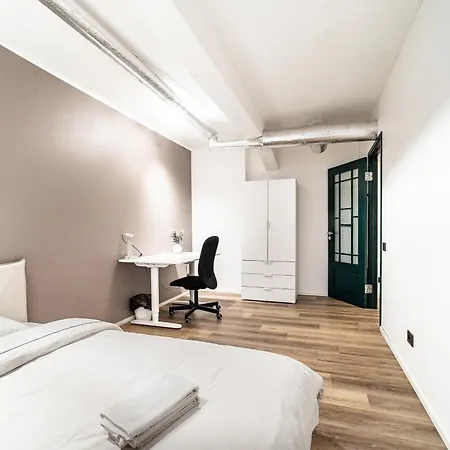 Apartment Dana-One Bedroom Apartment In Central Tallinn-1 *