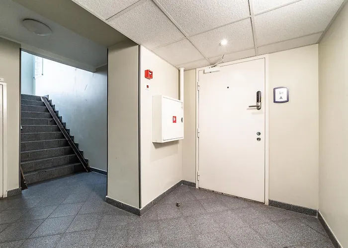 Dana-charming And Very 1 * تالين