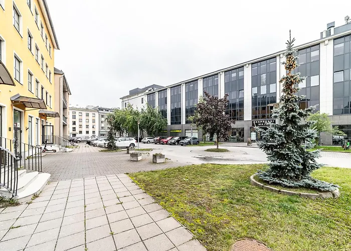 Dana-charming And Very 1